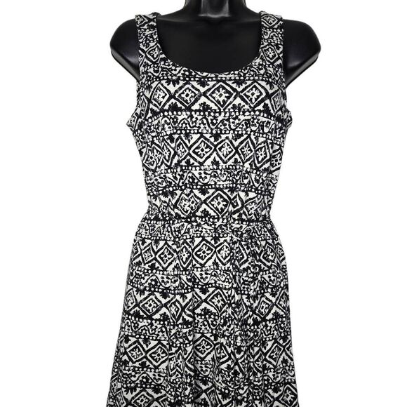 Lauren Ralph Lauren Dress Size Small Sleeveless Black White Print Lined Jersey - Picture 2 of 7